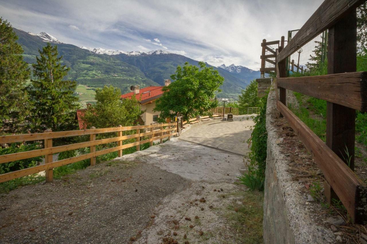 La Casa Di Alfredo E Virginia Apartment Aosta Exterior photo