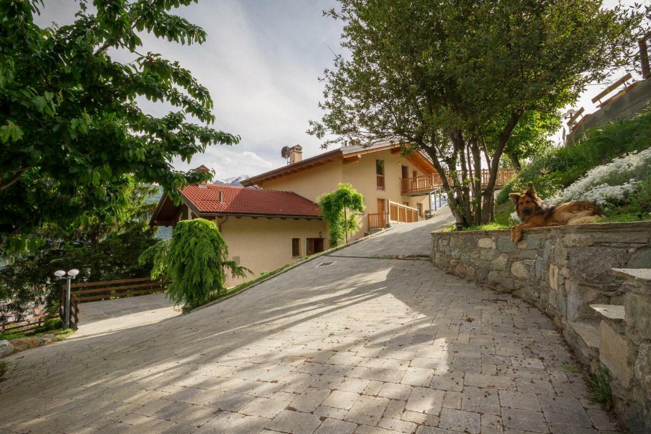 La Casa Di Alfredo E Virginia Apartment Aosta Exterior photo